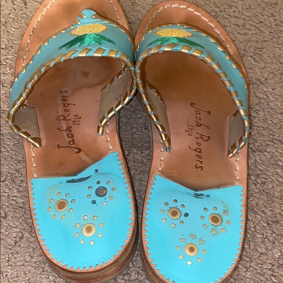 JACK ROGERS EMBROIDERED PINEAPPLE SANDALS - Picture 4 of 5
